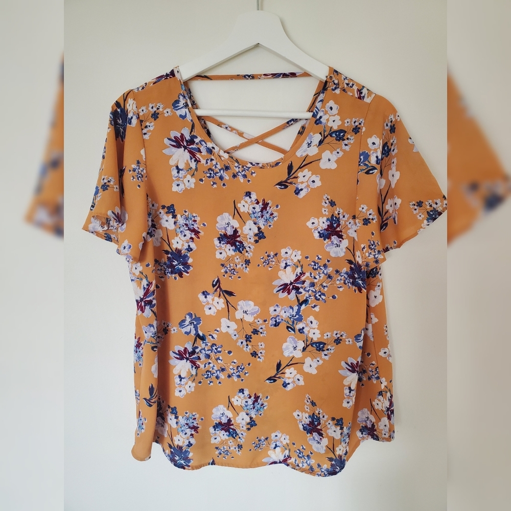 🌼 Yellow Pink Rose Floral Blouse-Medium
